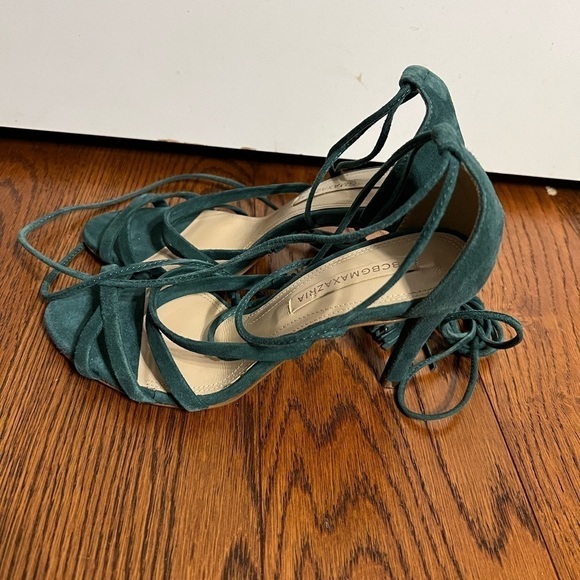 BCBGMAXAZRIA Green Suede High Heels Sz 36 Tassel Ankle Wrap - Picture 6 of 9